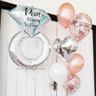 diamond ring proposal bouquet