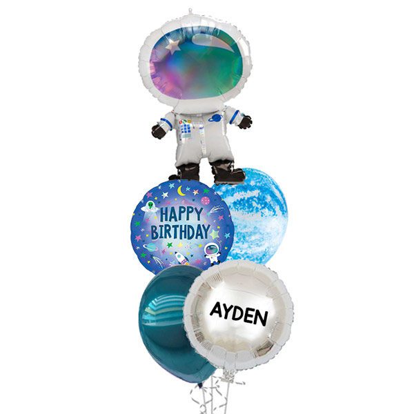 Iridescent-Astronaut-Shape-birthday-balloon-bouquet