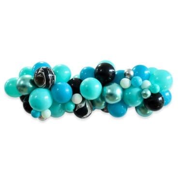 Ice-Blue-Balloon-Garland