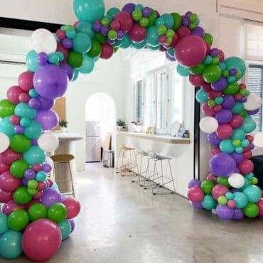 Organic Balloon Arch Design