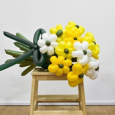 Spring-Season-Twist-Balloon-Flower-Stalk-Bouquet