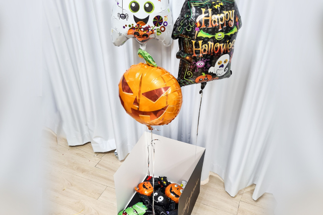 6 Spooktacular Balloon Ideas To Spruce Up Your Halloween