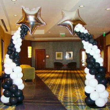 Bending Star Balloon Column