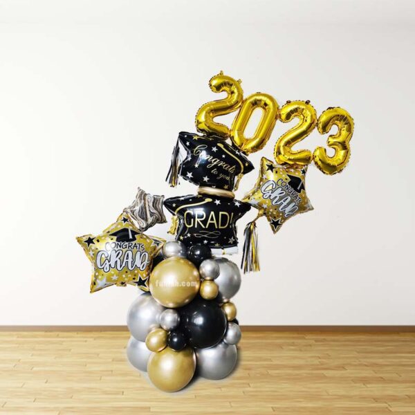 2023 Congrats Graduation Balloon Centerpiece
