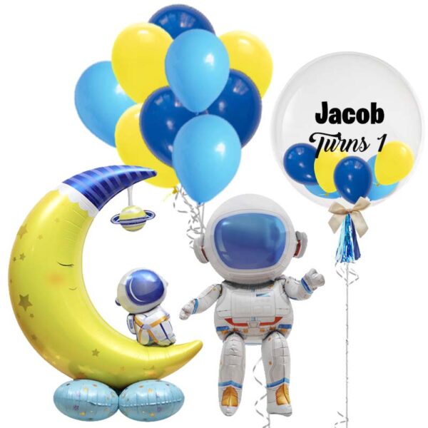 Mega Moon Astronaut Balloon Package