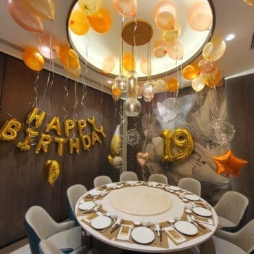 Light Up Your Birthday Fizzy Gold Balloon Package