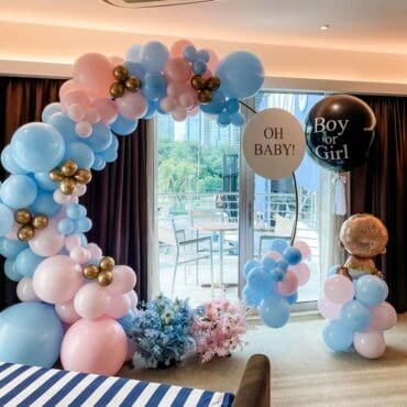 Gender reveal ring frame balloon