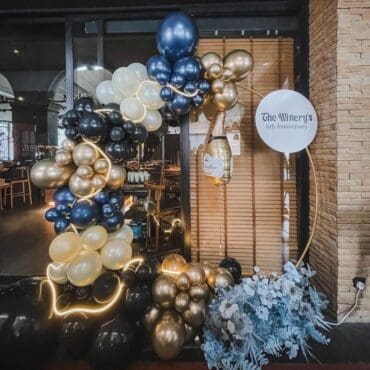 Light Up Ring Balloon Garland with Customise round board