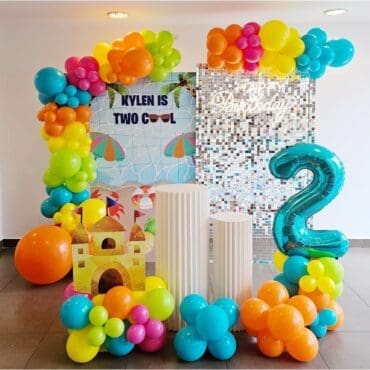 Shimmer Duplex Beach Balloon backdrop