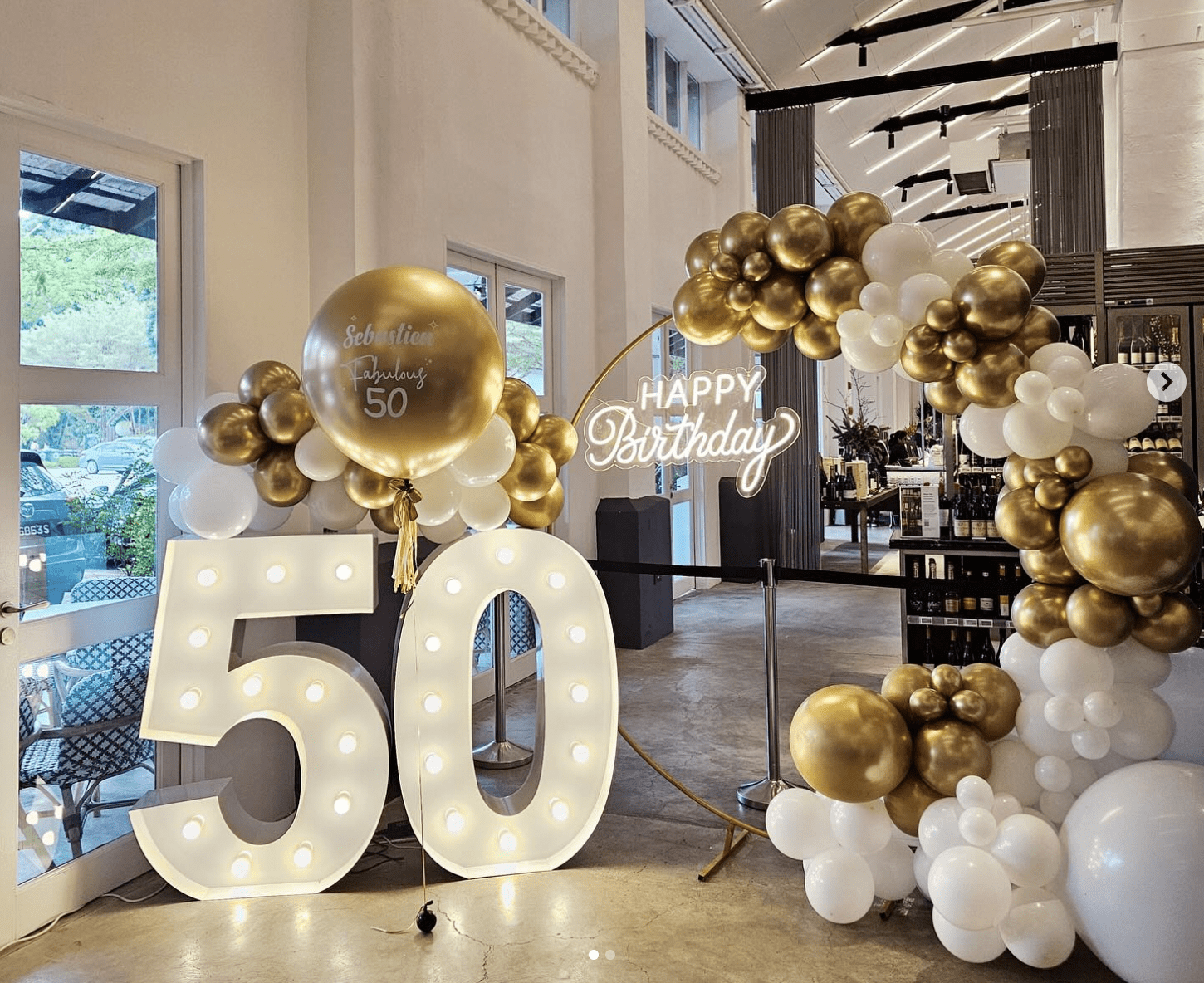 Dazzling White Gold Grand Lights Happy Birthday Ring Balloon Decoration