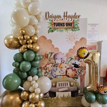 Jungle Animal Jeep Balloon Backdrop Decoration