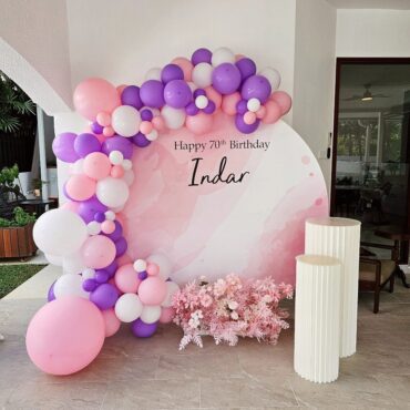Pink Ombre Water Colour Party Round Board Backdrop with Balloon Garland