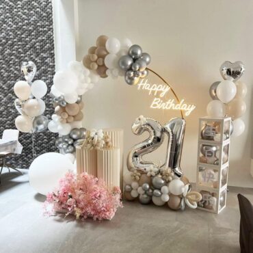 21st Silver Sands Celebration Birthday Balloon Ring Backdrop