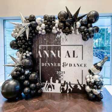 2M Backdrop with Balloon Garland