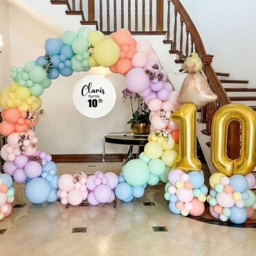 Rainbow Pastel Ring Frame Balloon Backdrop