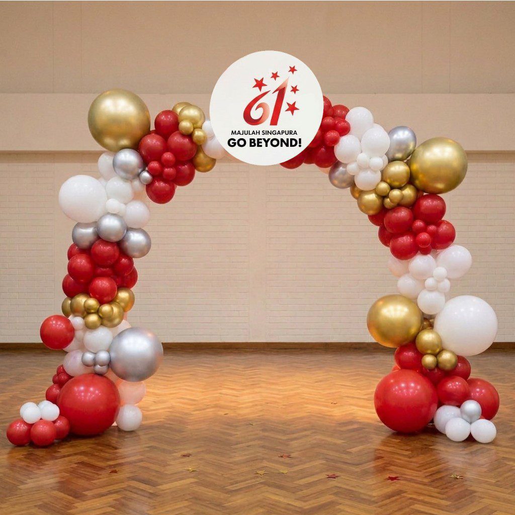Singapore SG National Day Organic balloon arch